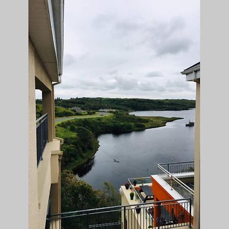 Apartment 4, Clifden Bay Apartments エクステリア 写真