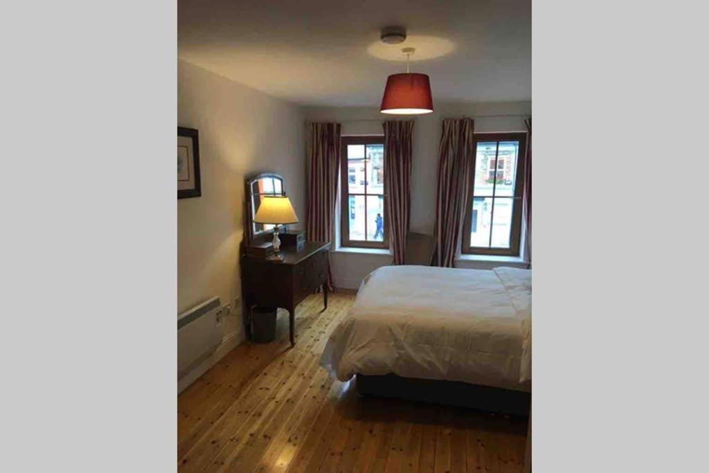 Apartment 4, Clifden Bay Apartments エクステリア 写真